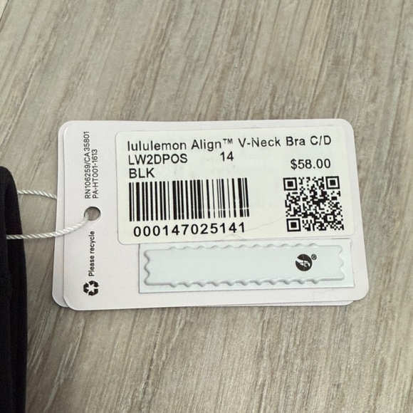 lululemon Black Women's Align V-Neck Bra C/D - Picture 2 of 5